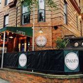 Dave's Pub